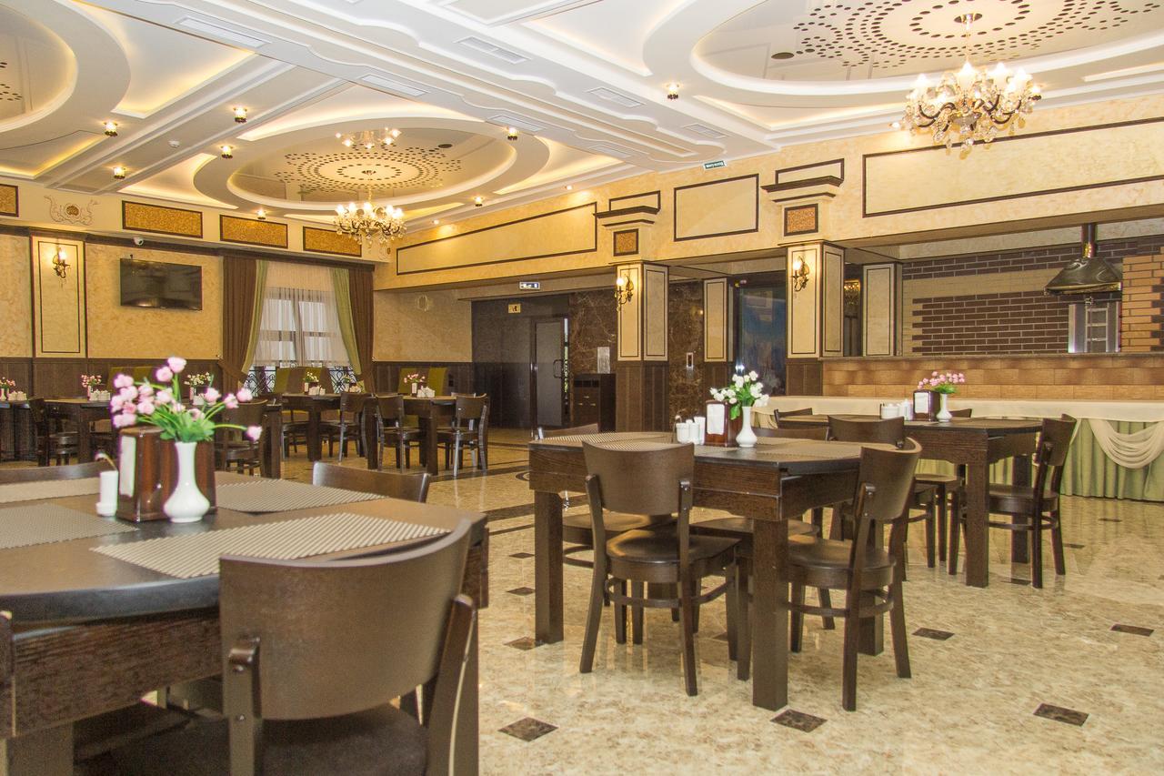 Salut Hotel Almaty Exterior photo